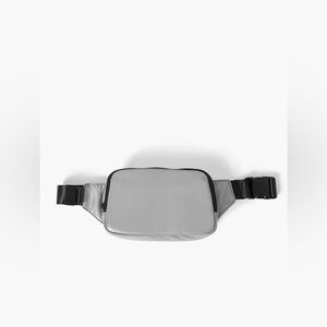 Forever 21 The Reflective Festival Bag